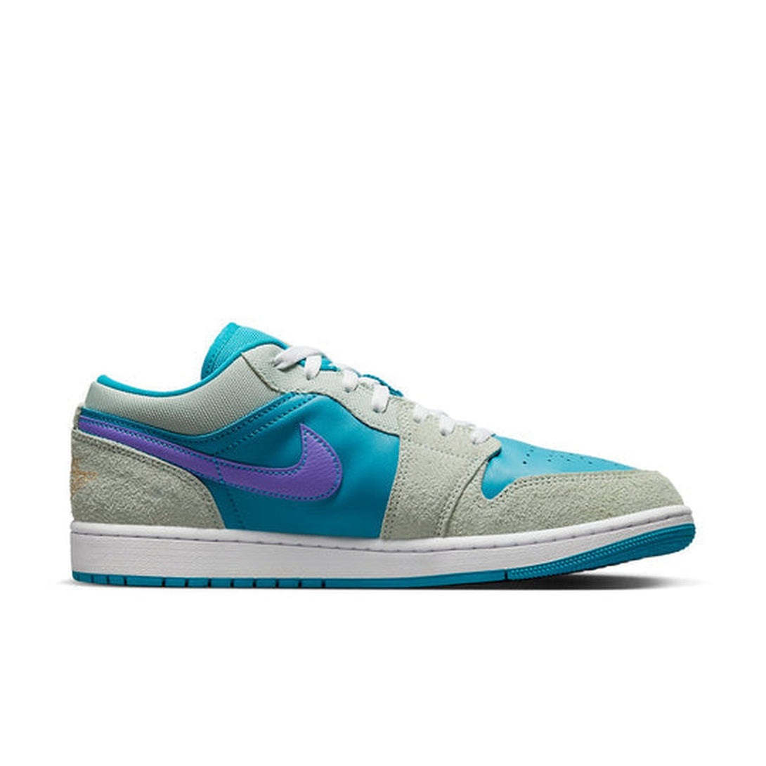 Air Jordan 1 Low 'Aquatone'- Streetwear Fashion - helmiss.com