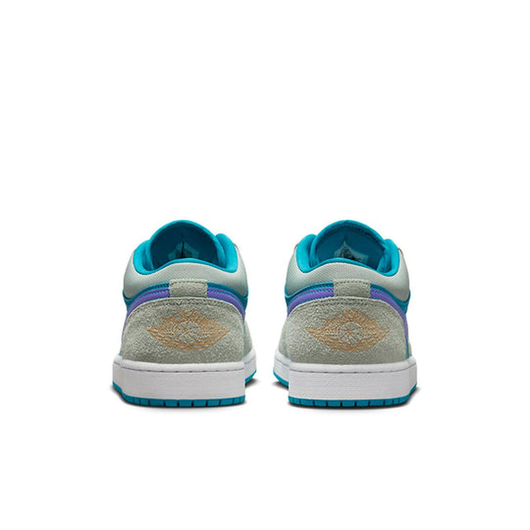 Air Jordan 1 Low 'Aquatone'- Streetwear Fashion - helmiss.com