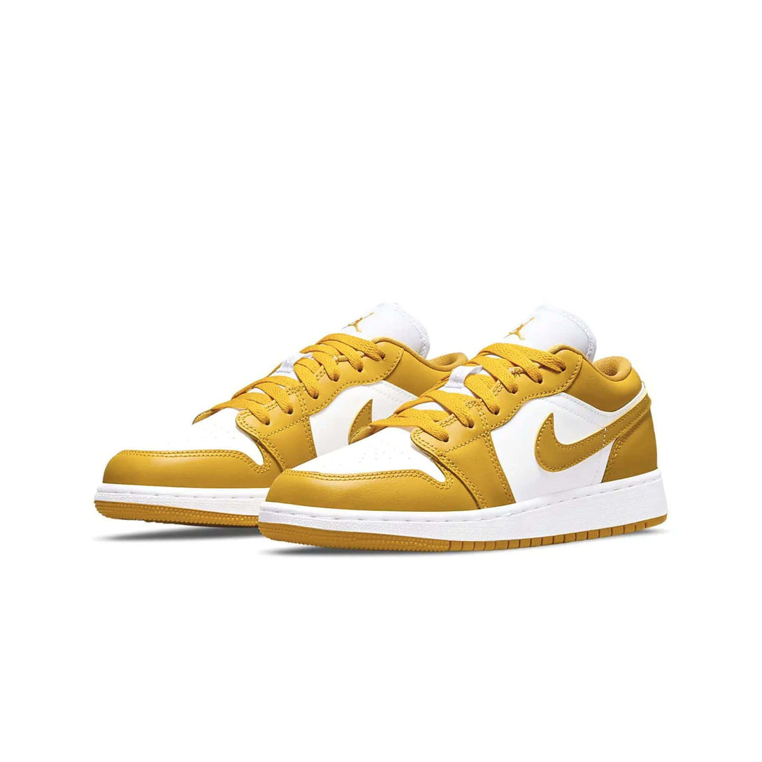 Air Jordan 1 Low GS 'Pollen'- Streetwear Fashion - helmiss.com