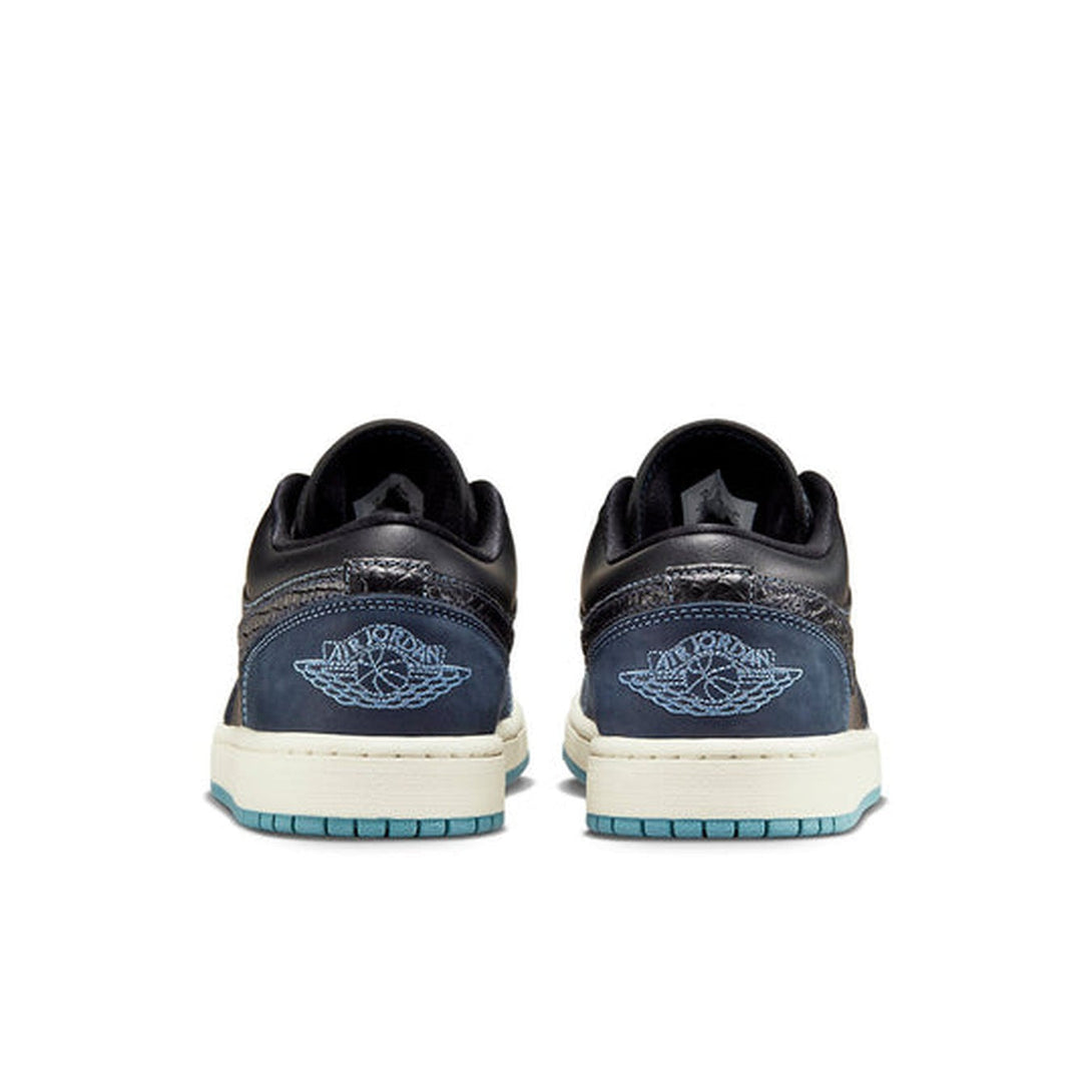 Air Jordan 1 Low 'Midnight Navy' Wmns- Streetwear Fashion - helmiss.com