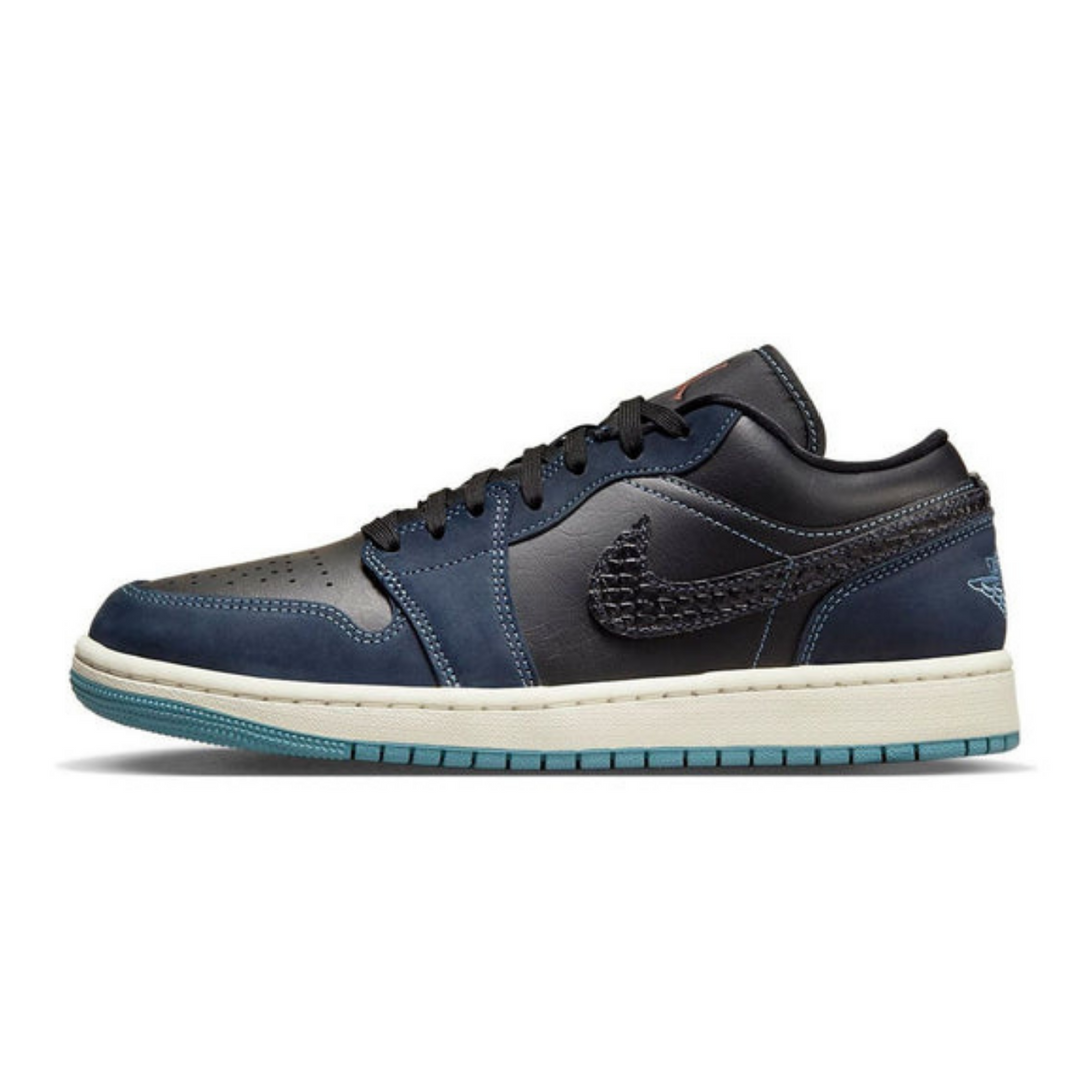 Air Jordan 1 Low 'Midnight Navy' Wmns- Streetwear Fashion - helmiss.com