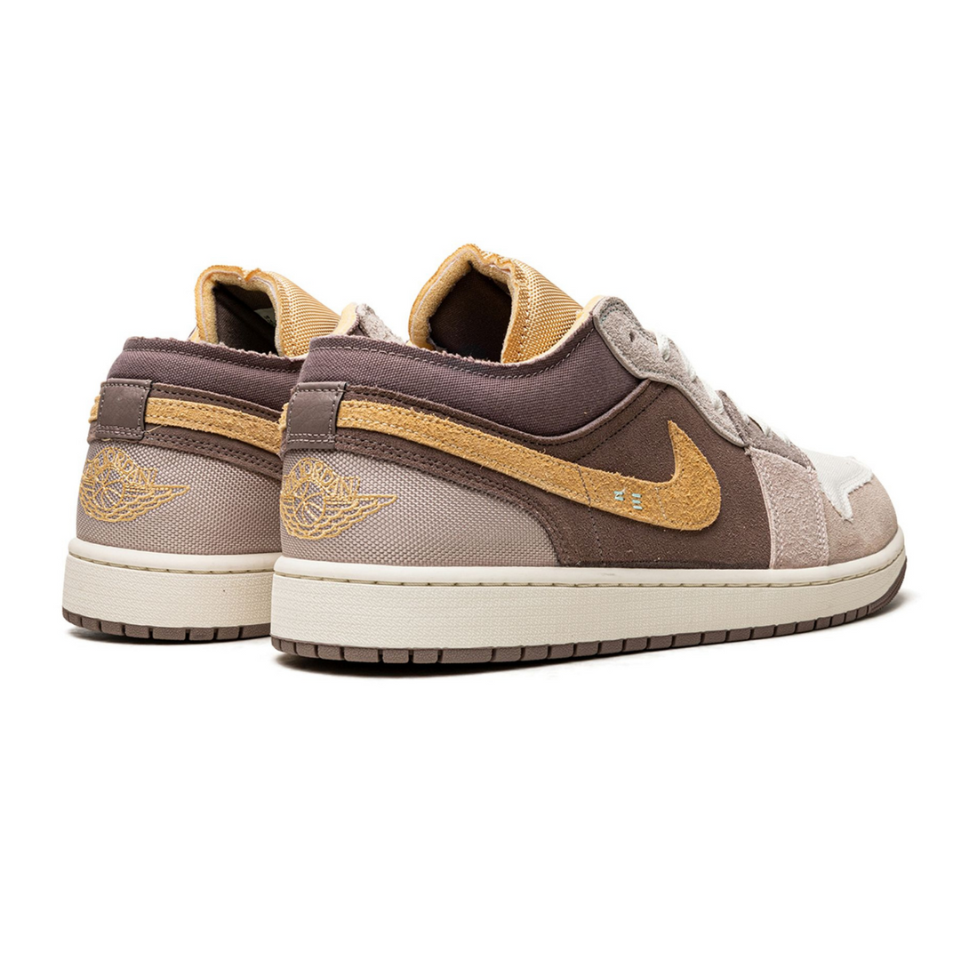 Air Jordan 1 Low SE Craft Taupe Haze- Streetwear Fashion - helmiss.com