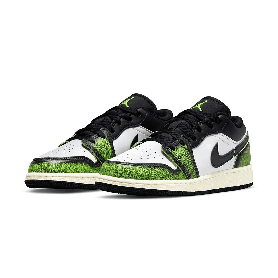 Air Jordan 1 Low SE GS Electric Green- Streetwear Fashion - helmiss.com