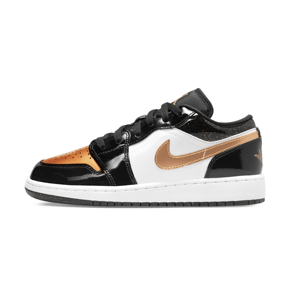 Air Jordan 1 Low SE GS 'Gold Toe'- Streetwear Fashion - helmiss.com