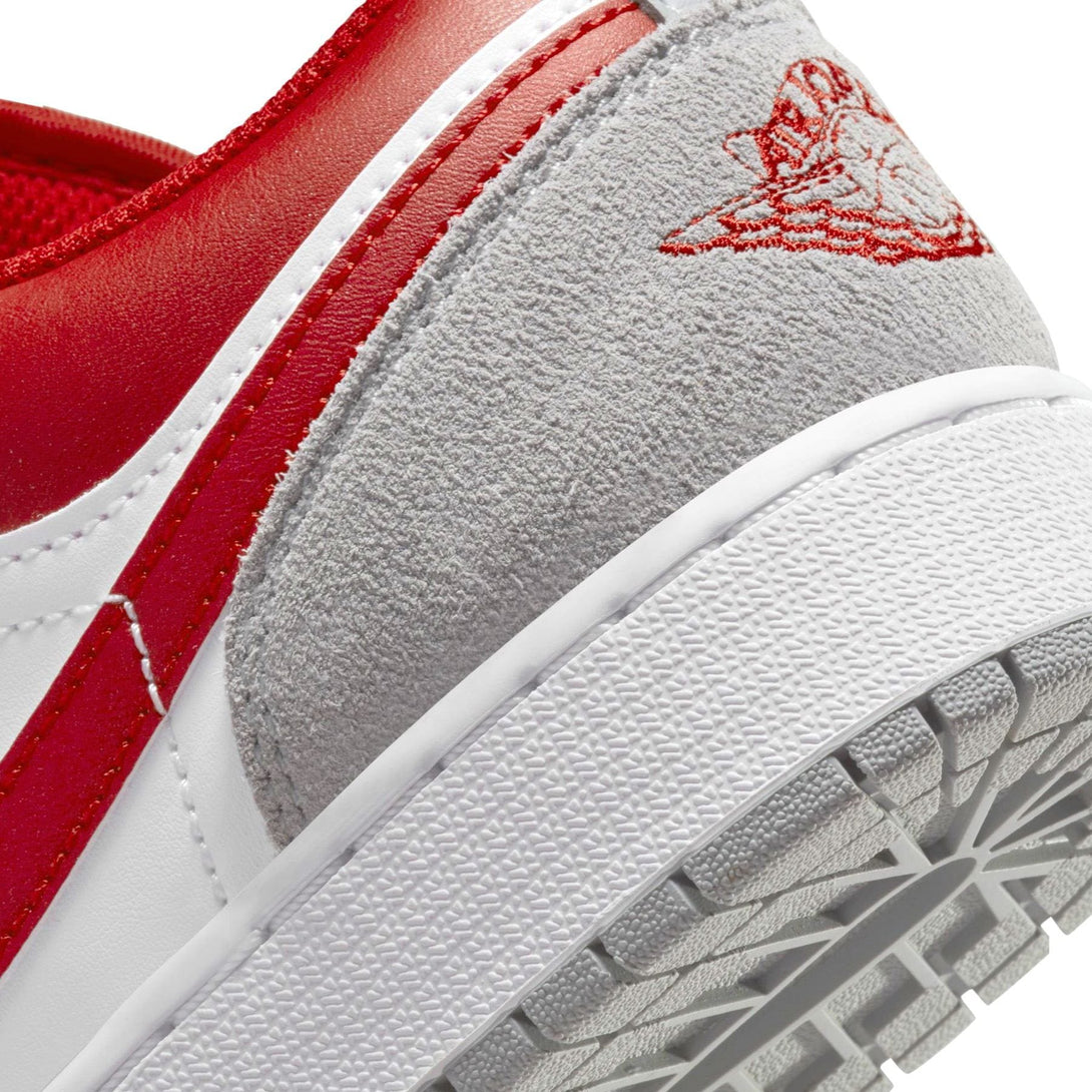 Air Jordan 1 Low SE GS 'Light Smoke Grey Gym Red'- Streetwear Fashion - helmiss.com