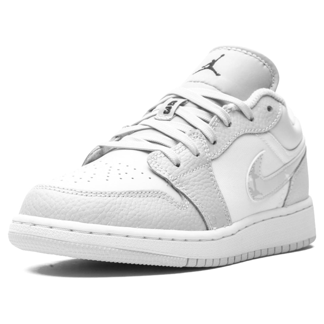 Air Jordan 1 Low SE GS 'White Camo'- Streetwear Fashion - helmiss.com