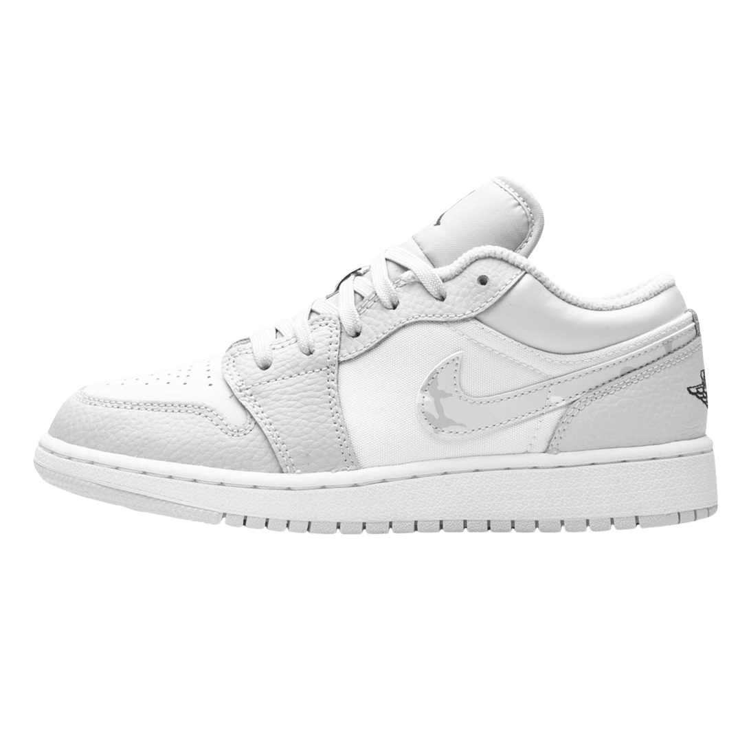 Air Jordan 1 Low SE GS 'White Camo'- Streetwear Fashion - helmiss.com