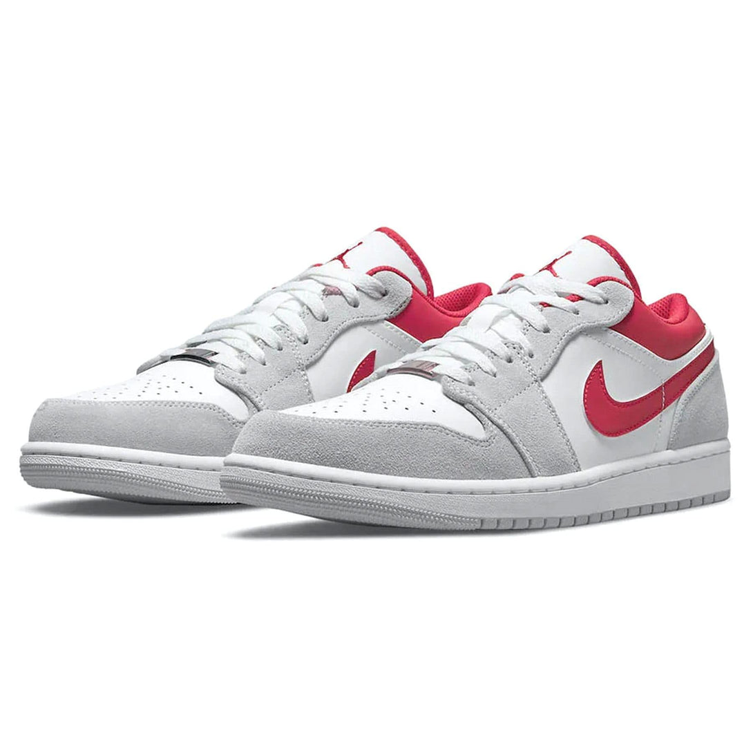 Air Jordan 1 Low SE 'Light Smoke Grey Gym Red'- Streetwear Fashion - helmiss.com