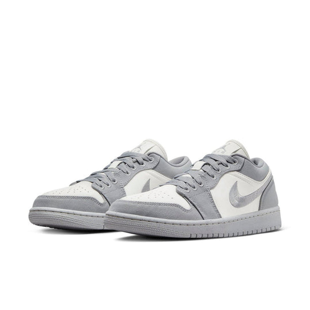 Air Jordan 1 Low SE 'Light Steel Grey' Wmns- Streetwear Fashion - helmiss.com