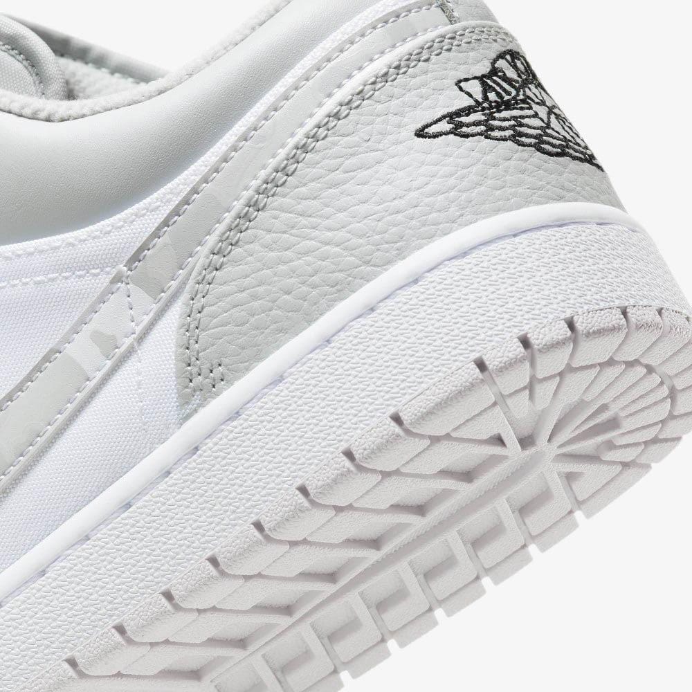 Air Jordan 1 Low 'White Camo'- Streetwear Fashion - helmiss.com