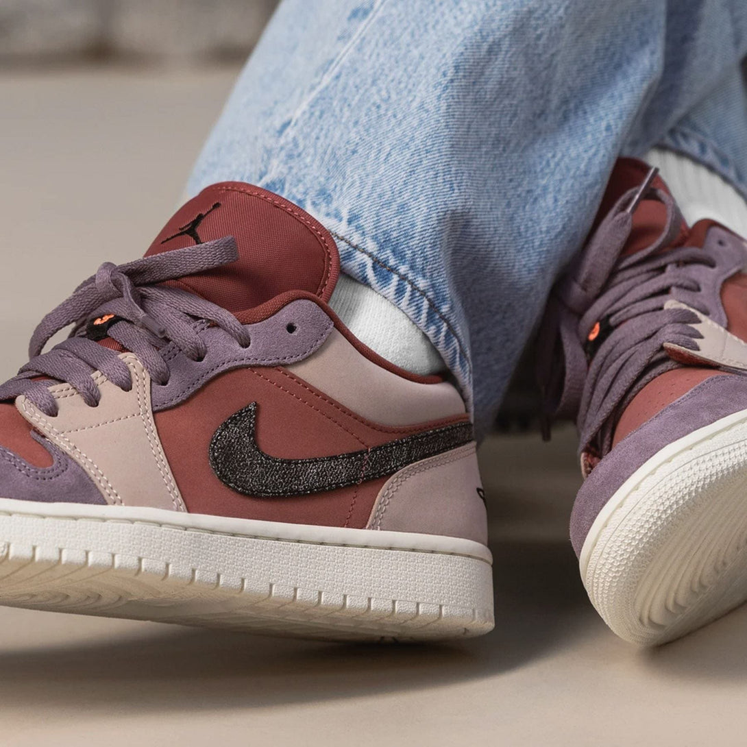 Air Jordan 1 Low Wmns 'Canyon Rust'- Streetwear Fashion - helmiss.com