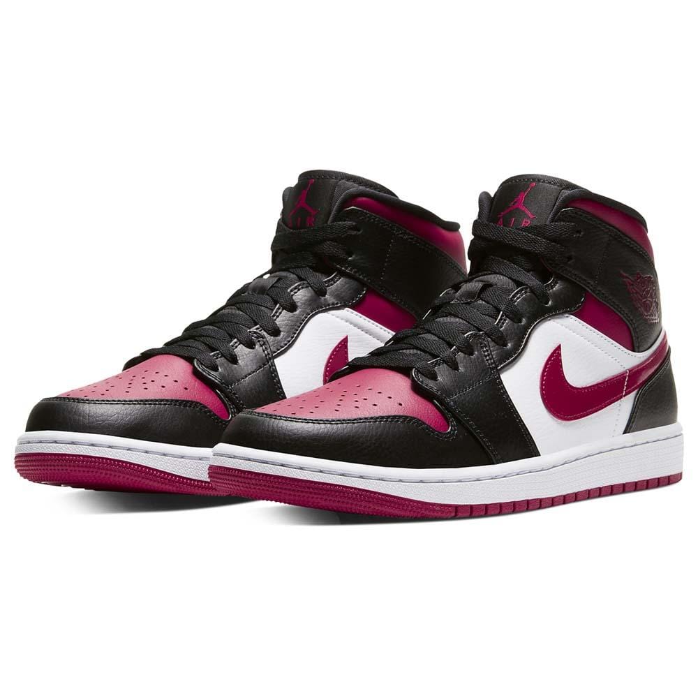 Air Jordan 1 Mid “Bred Toe”- Streetwear Fashion - helmiss.com