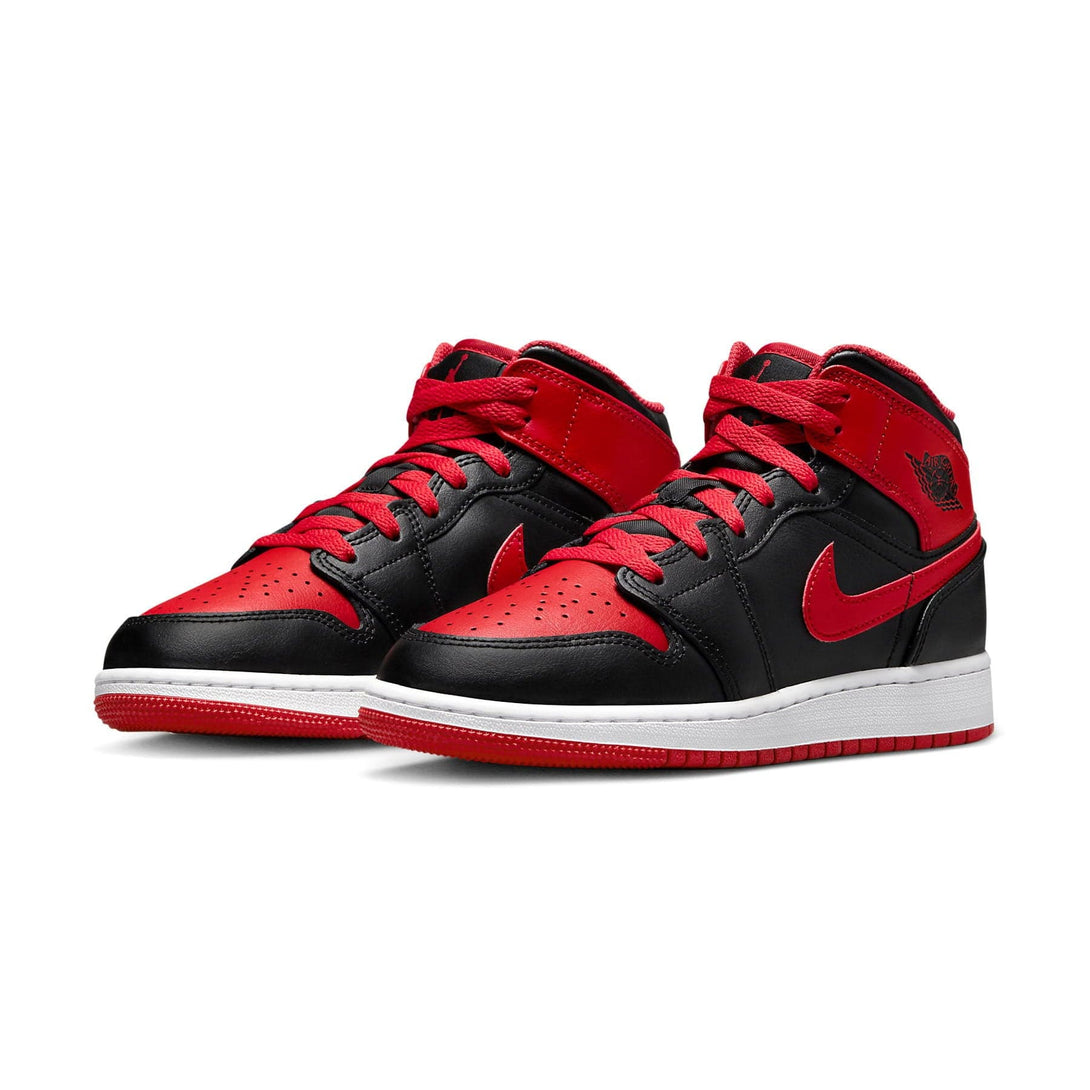 Air Jordan 1 Mid GS 'Alternate Bred'- Streetwear Fashion - helmiss.com