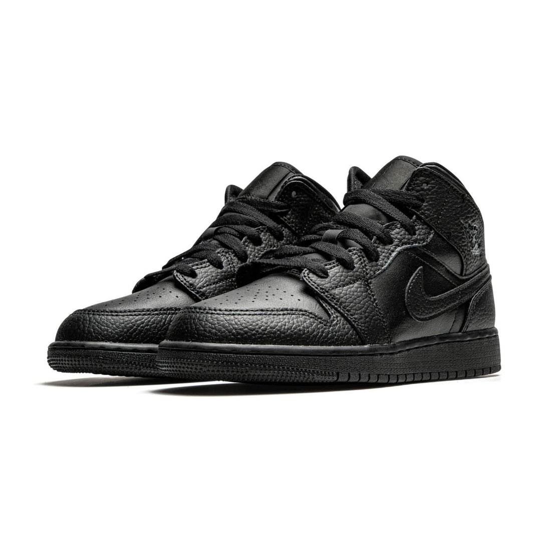 Air Jordan 1 Mid GS 'Triple Black' 2020- Streetwear Fashion - helmiss.com