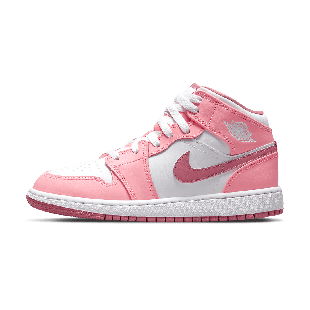 Air Jordan 1 Mid GS 'Valentine’s Day' 2023- Streetwear Fashion - helmiss.com