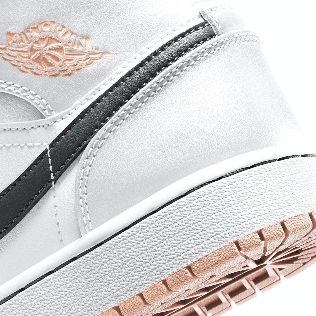 Air Jordan 1 Mid GS 'White Arctic Orange'- Streetwear Fashion - helmiss.com