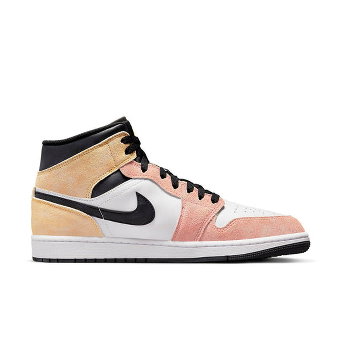 Air Jordan 1 Mid SE 'Flight Club'- Streetwear Fashion - helmiss.com