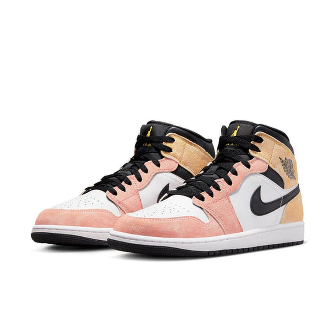 Air Jordan 1 Mid SE 'Flight Club'- Streetwear Fashion - helmiss.com