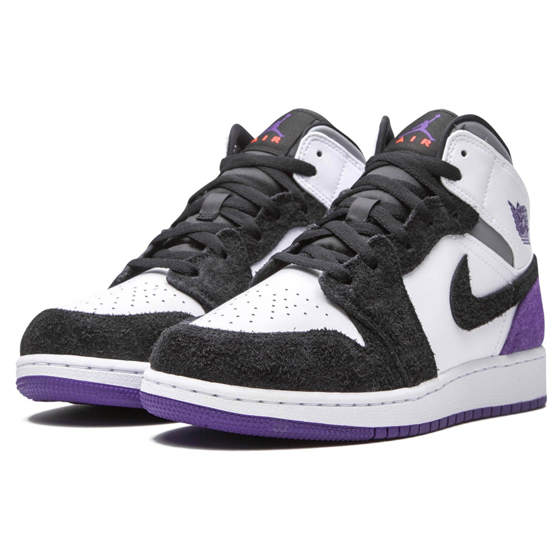 Air Jordan 1 Mid SE GS 'Varsity Purple'- Streetwear Fashion - helmiss.com