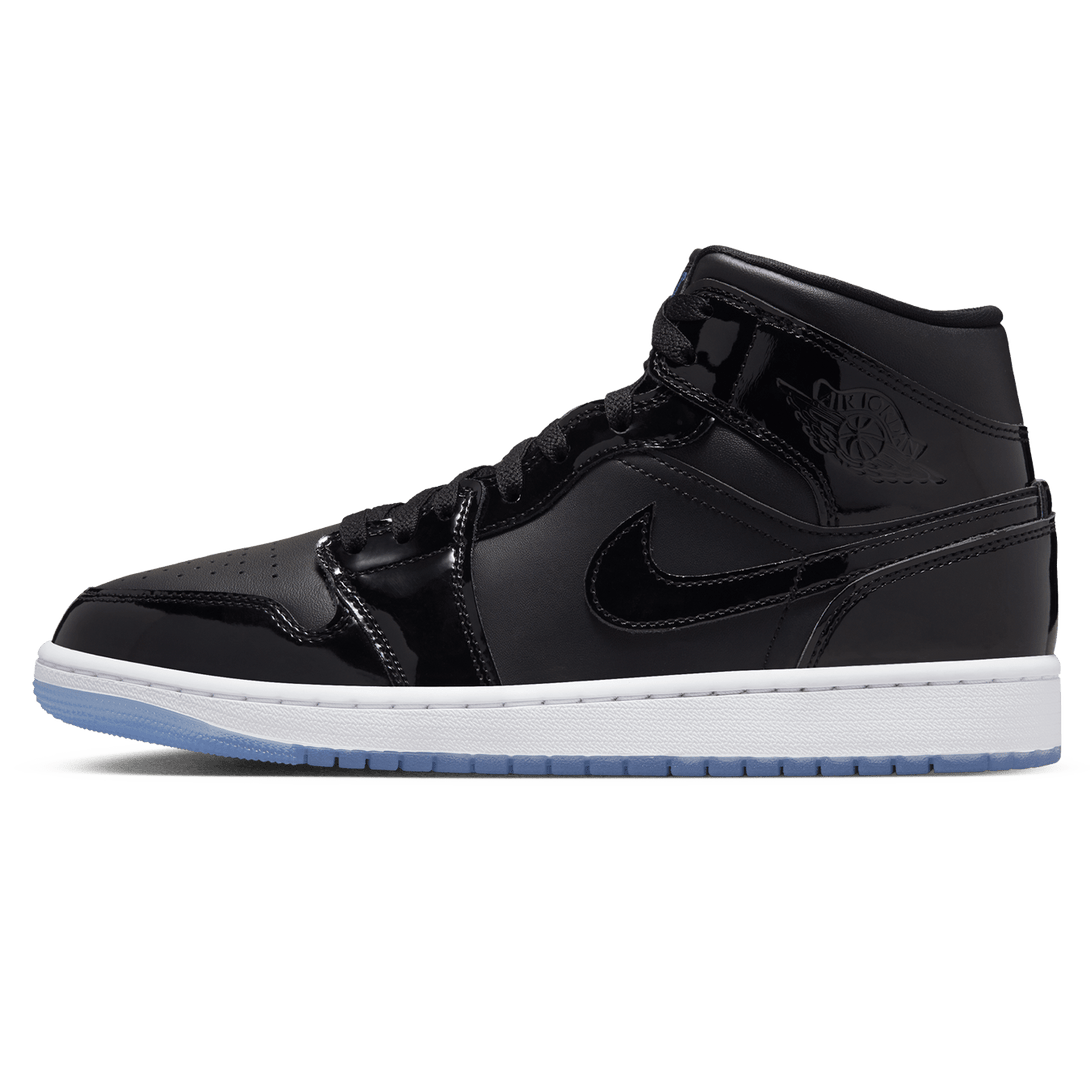 Air Jordan 1 Mid SE 'Space Jam'- Streetwear Fashion - helmiss.com