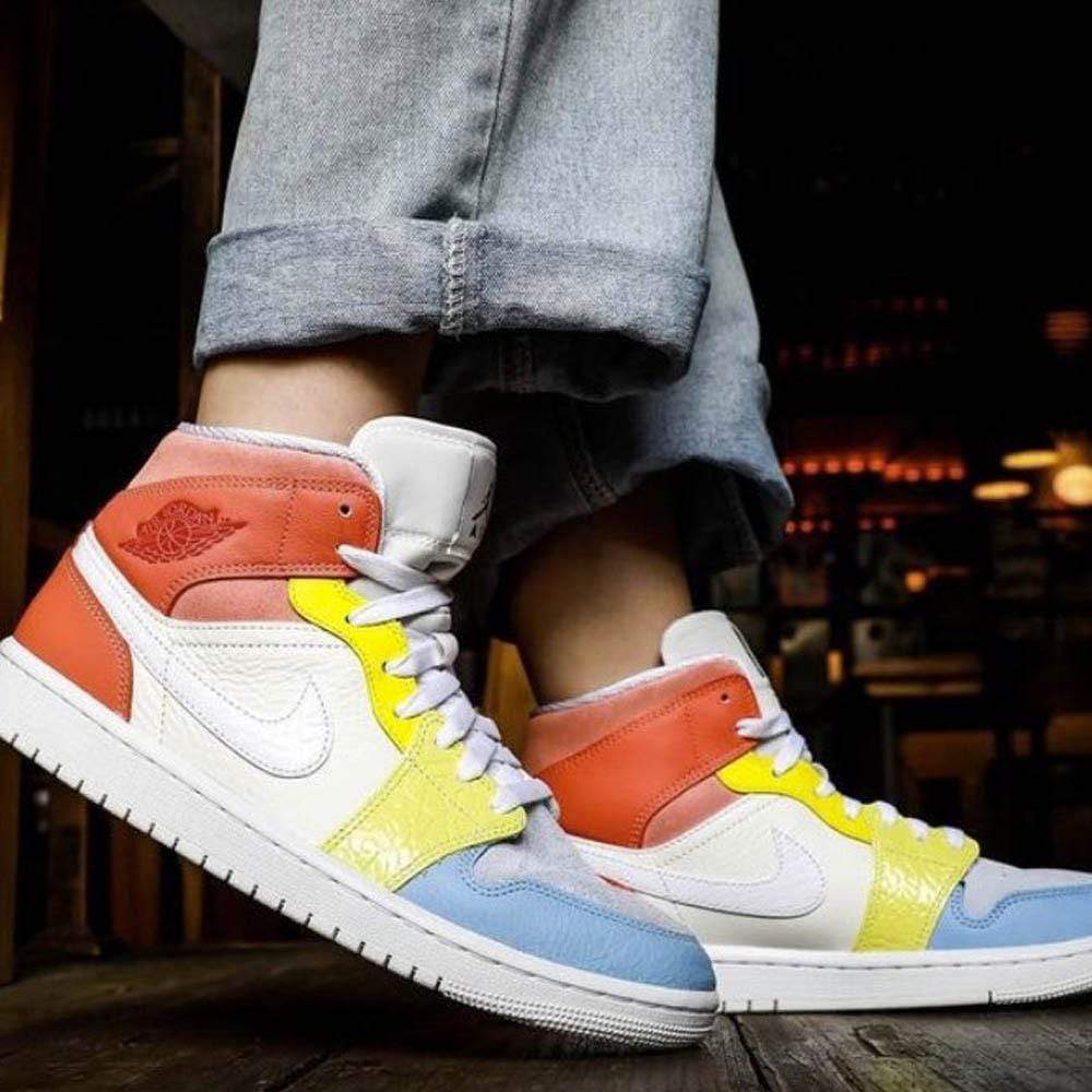 Air Jordan 1 Mid Wmns 'To My First Coach'- Streetwear Fashion - helmiss.com