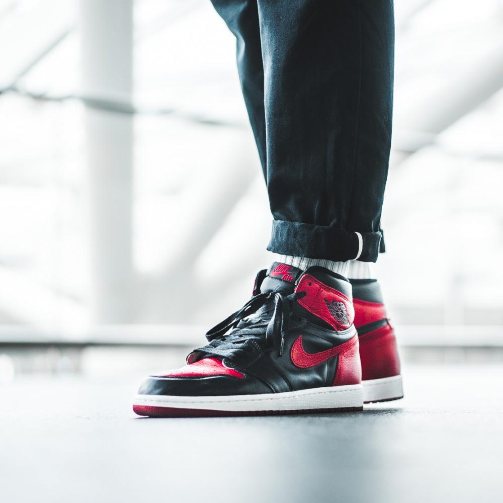 Air Jordan 1 Retro High OG Bred 2016 Banned- Streetwear Fashion - helmiss.com