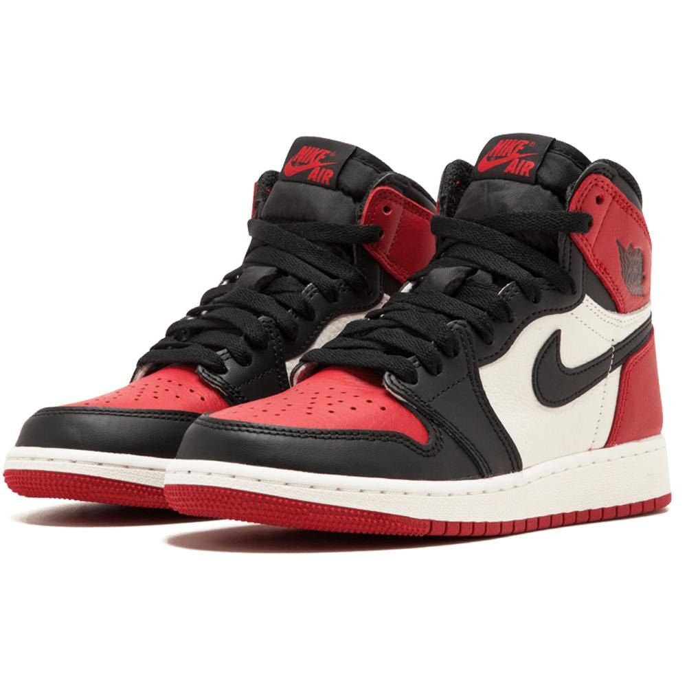 Air Jordan 1 Retro High OG GS "Bred Toe"- Streetwear Fashion - helmiss.com