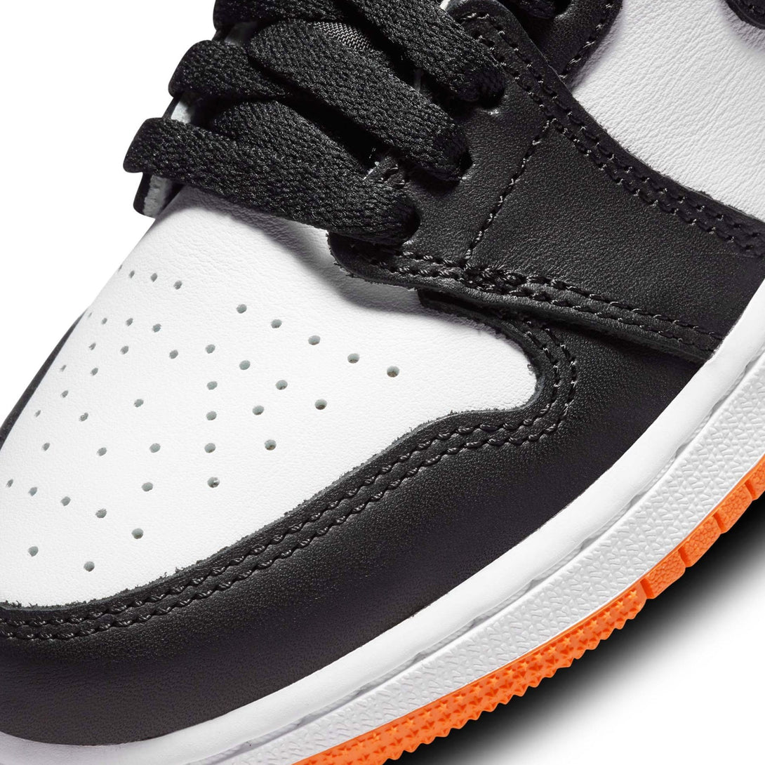 Air Jordan 1 Retro High OG GS 'Electro Orange'- Streetwear Fashion - helmiss.com