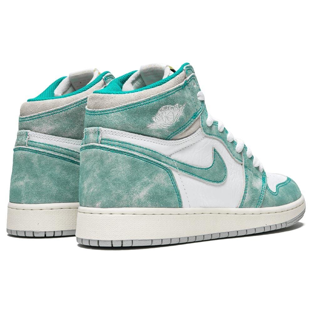 Air Jordan 1 Retro High OG GS 'Turbo Green'- Streetwear Fashion - helmiss.com