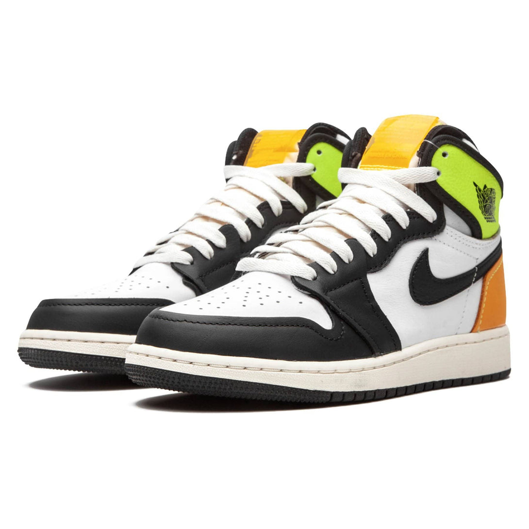 Air Jordan 1 Retro High OG GS 'Volt Gold'- Streetwear Fashion - helmiss.com