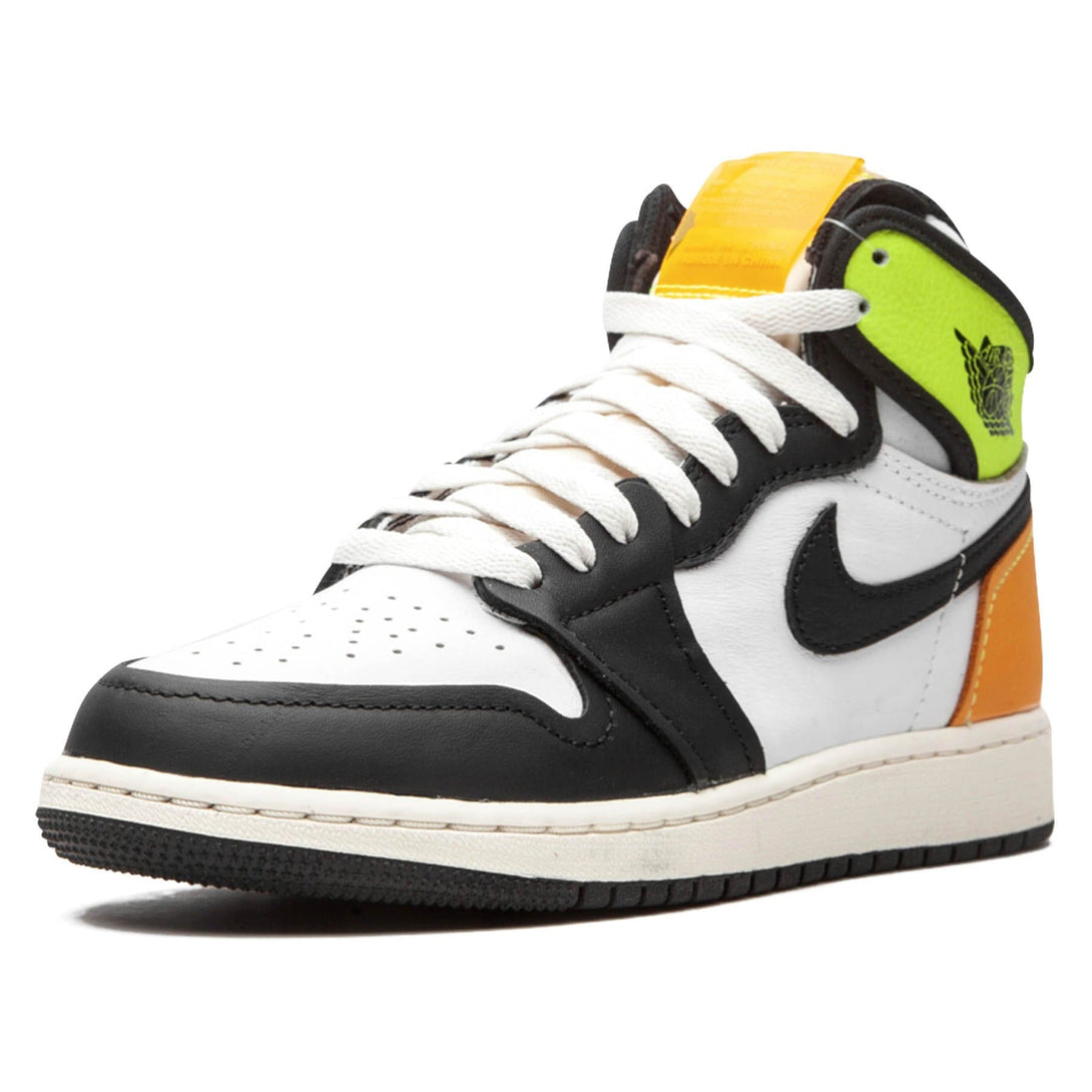 Air Jordan 1 Retro High OG GS 'Volt Gold'- Streetwear Fashion - helmiss.com