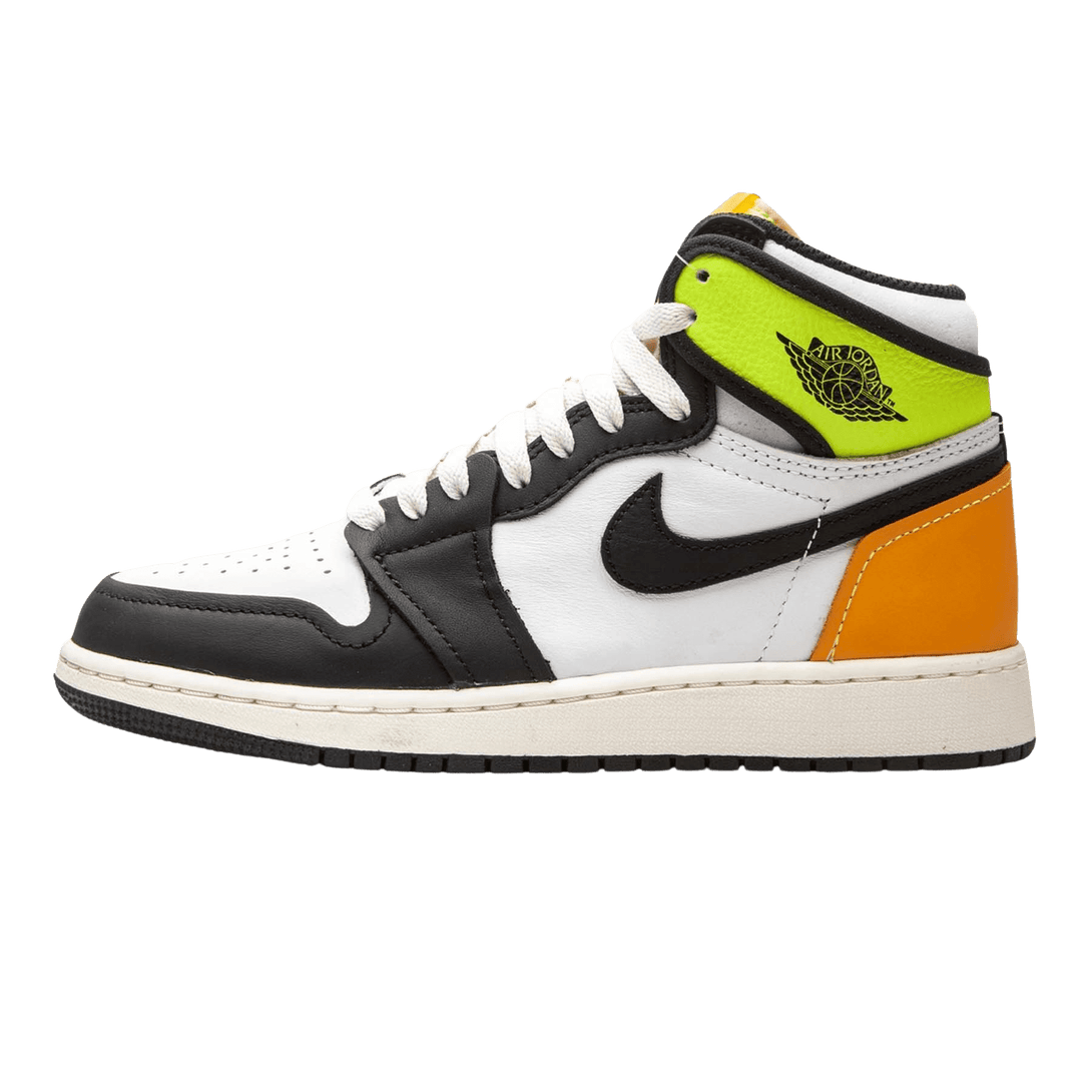 Air Jordan 1 Retro High OG GS 'Volt Gold'- Streetwear Fashion - helmiss.com