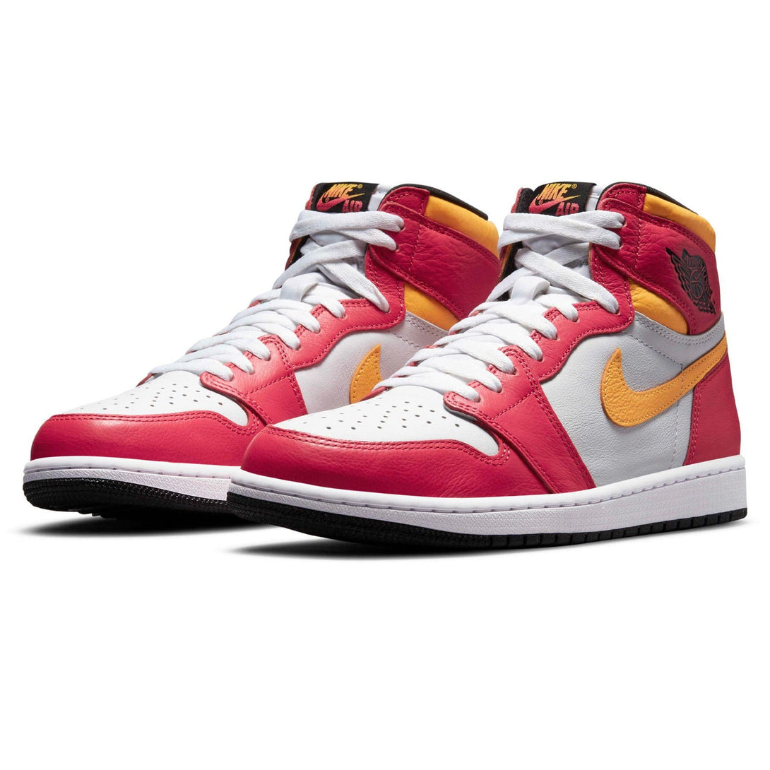 Air Jordan 1 Retro High OG 'Light Fusion Red'- Streetwear Fashion - helmiss.com