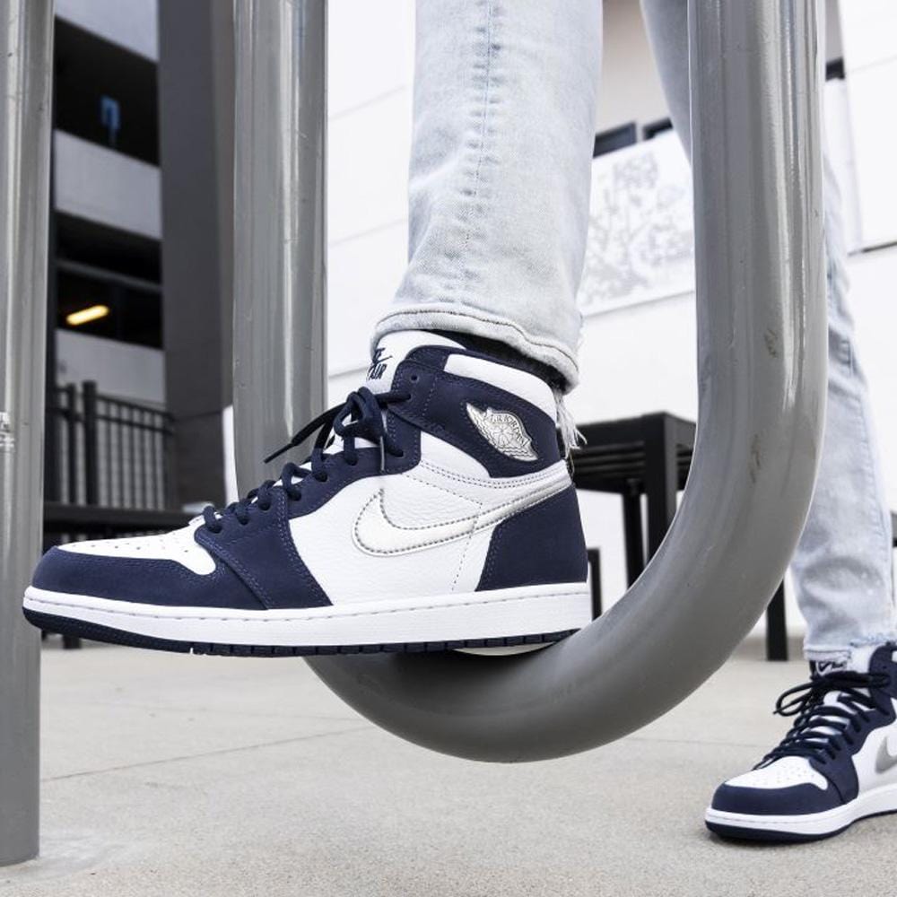 Air Jordan 1 Retro High co.JP 'Midnight Navy' 2020- Streetwear Fashion - helmiss.com