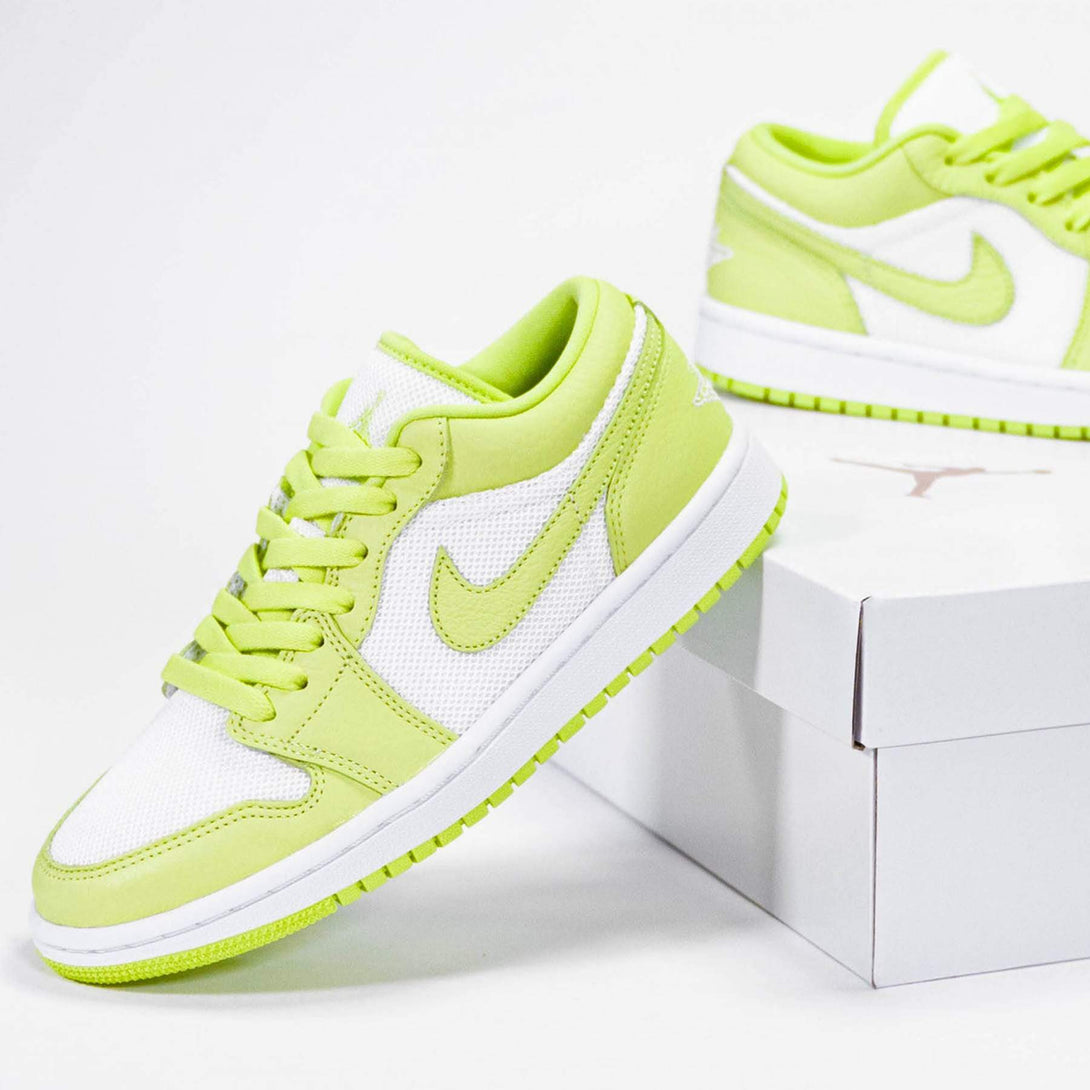 Air Jordan 1 Wmns Low 'Limelight'- Streetwear Fashion - helmiss.com