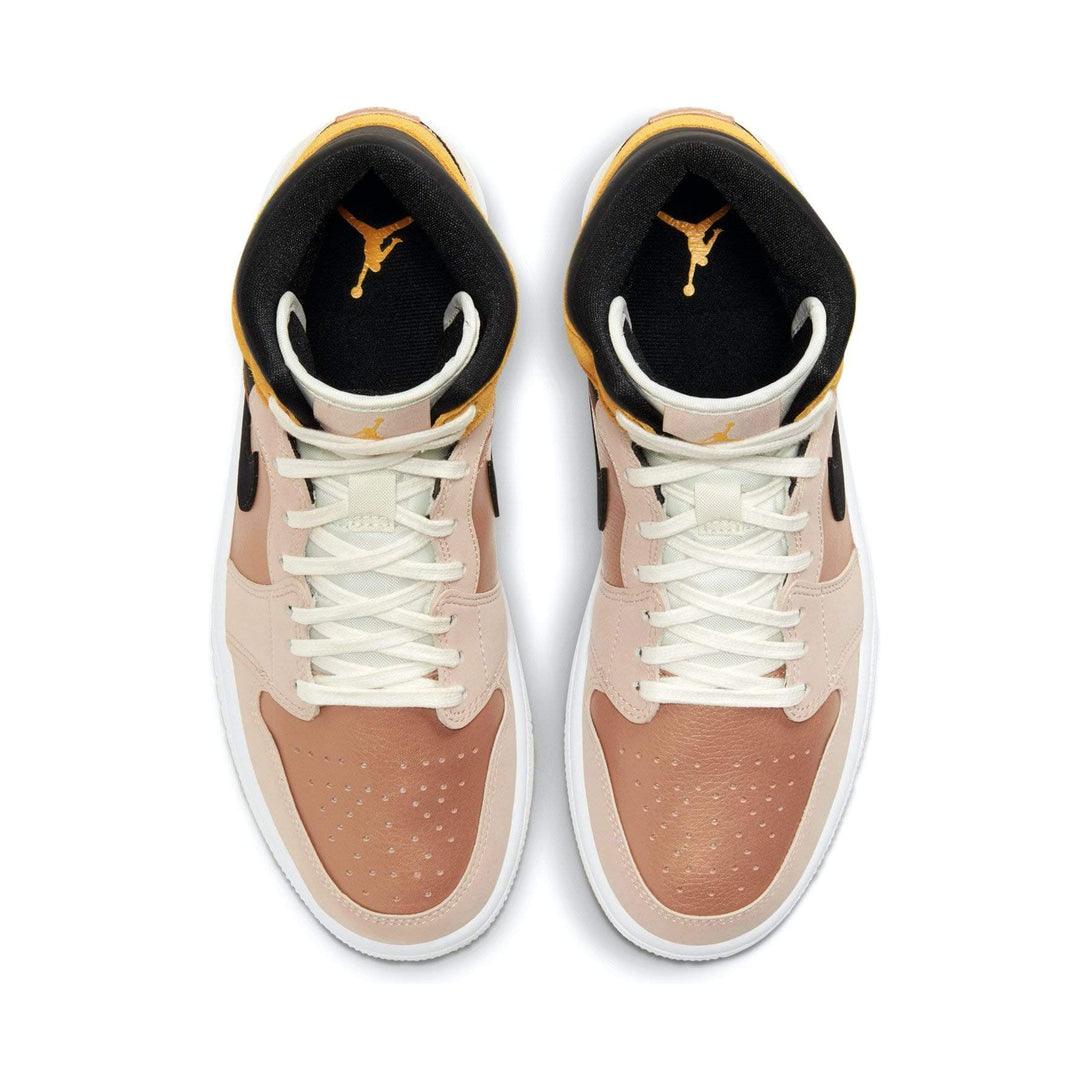 Air Jordan 1 Wmns Mid SE 'Particle Beige'- Streetwear Fashion - helmiss.com