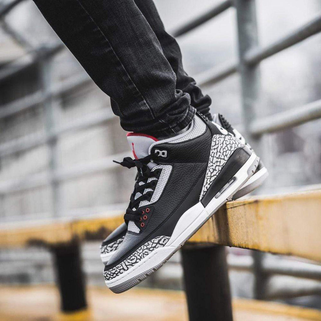 Air Jordan 3 Retro OG 'Black Cement'- Streetwear Fashion - helmiss.com