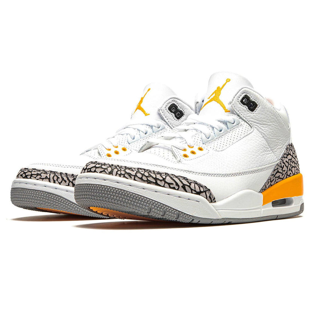 Air Jordan 3 Retro Wmns 'Laser Orange'- Streetwear Fashion - helmiss.com