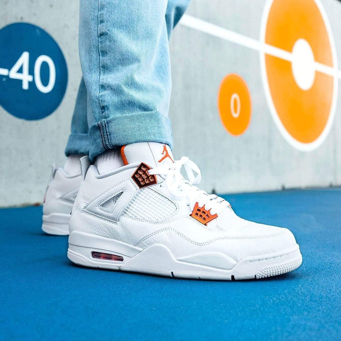 Air Jordan 4 Retro 'Orange Metallic'- Streetwear Fashion - helmiss.com