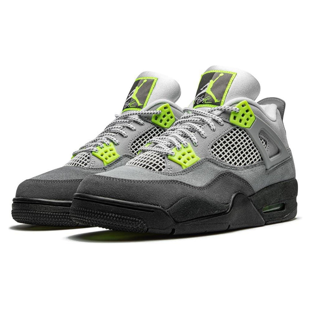 Air Jordan 4 Retro SE 'Neon 95'- Streetwear Fashion - helmiss.com