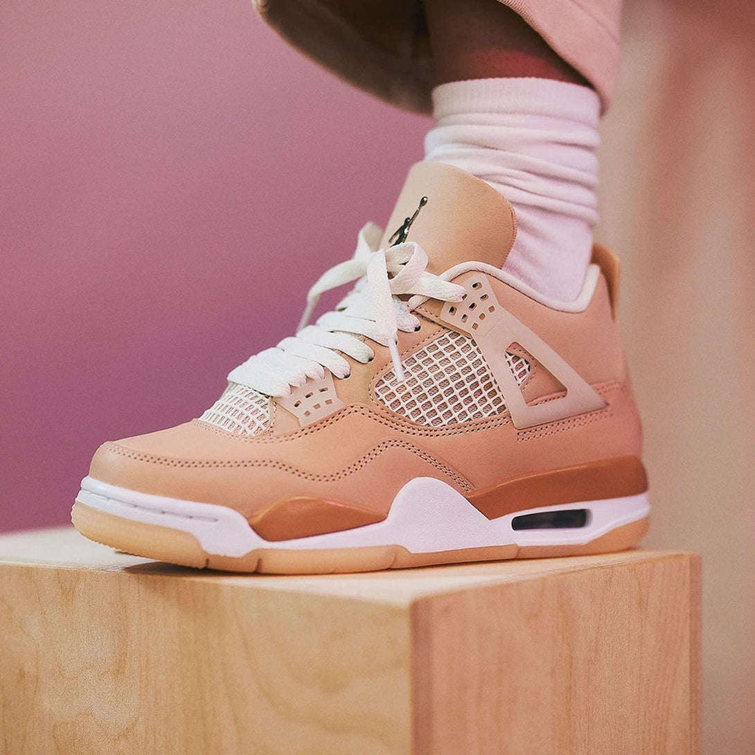 Air Jordan 4 Retro Wmns 'Shimmer'- Streetwear Fashion - helmiss.com