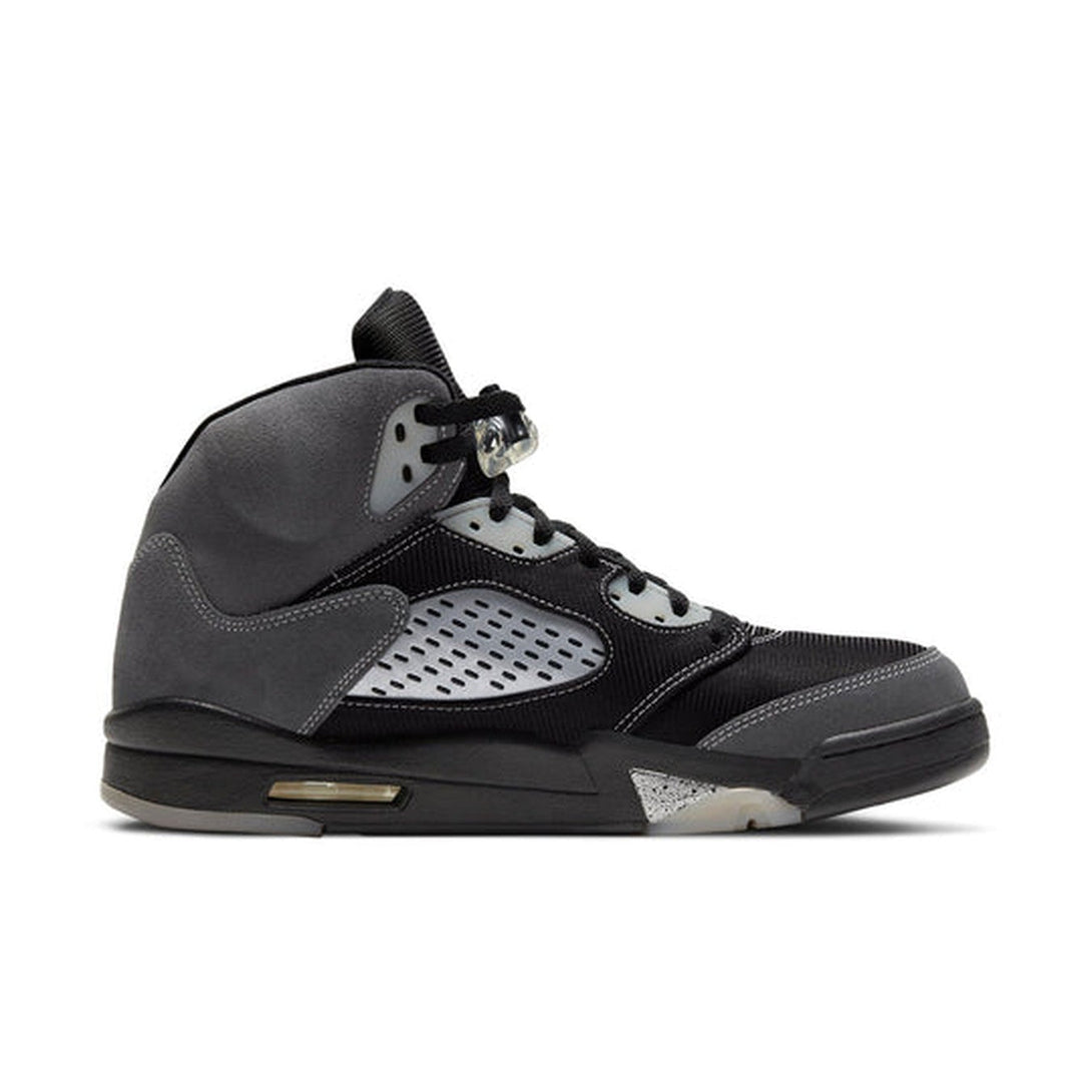 Air Jordan 5 Retro 'Anthracite'- Streetwear Fashion - helmiss.com