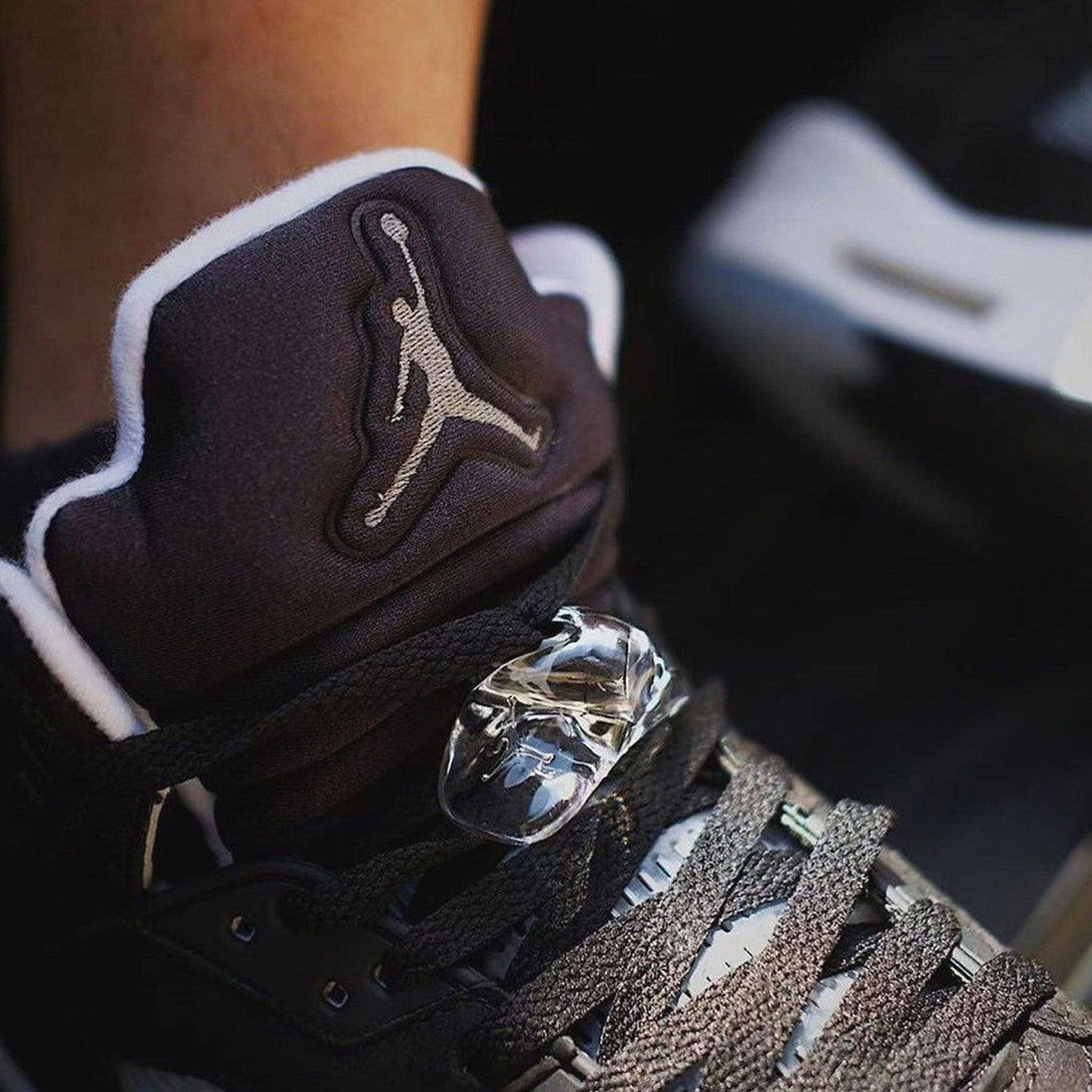 Air Jordan 5 Retro 'Oreo' 2021- Streetwear Fashion - helmiss.com