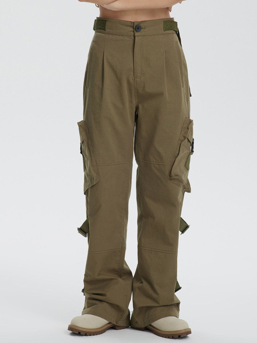 Helmiss - Beveled Large Pocket Cargo Pants- Streetwear Fashion - helmiss.com