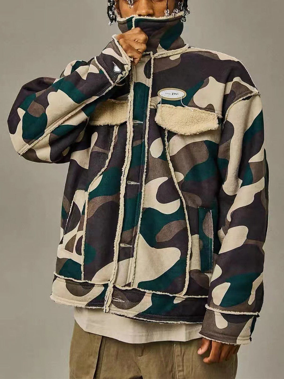 Helmiss - Camouflage Panel Sherpa Coat- Streetwear Fashion - helmiss.com