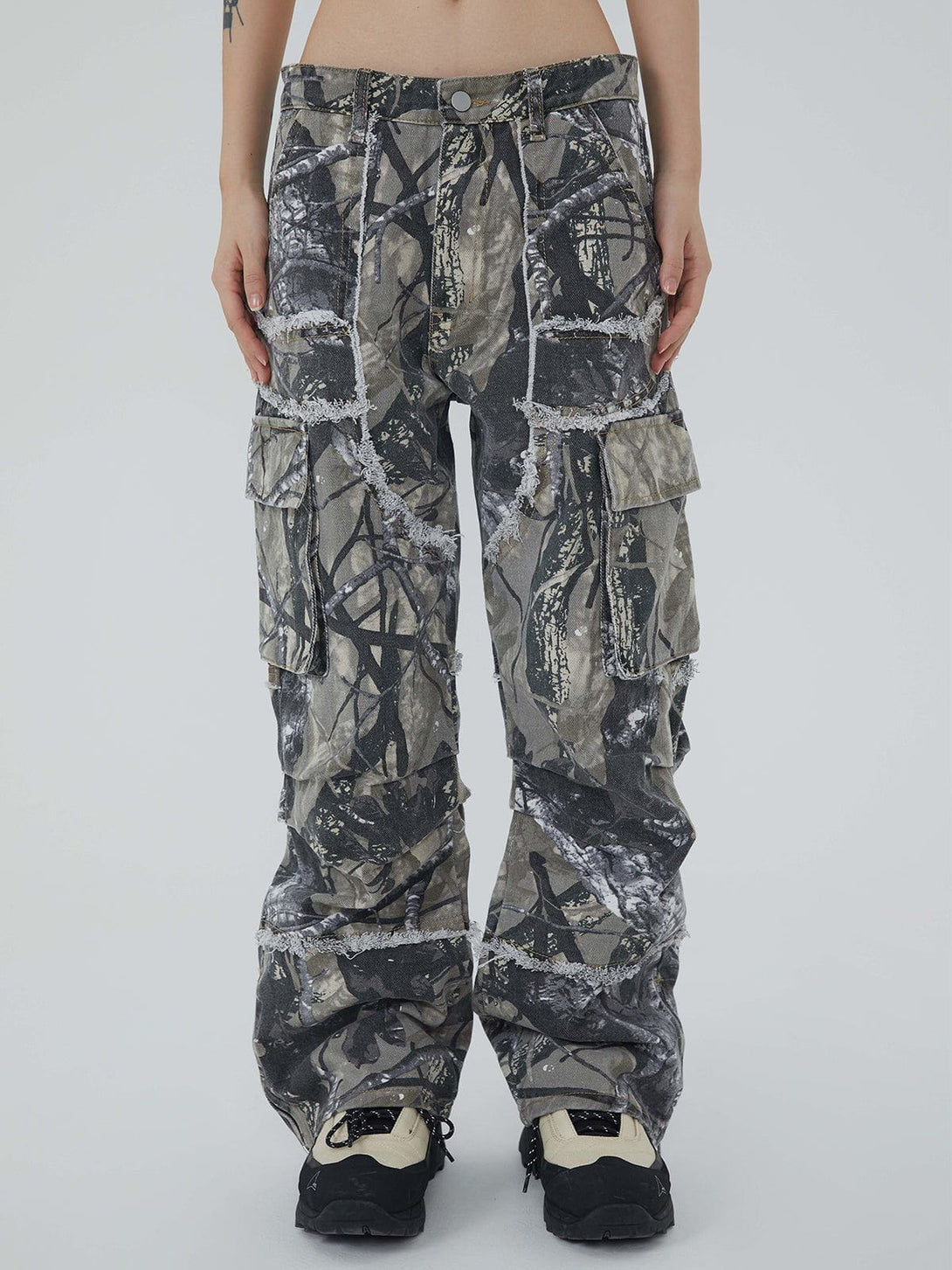 Helmiss - Camouflage Tree Branch Pants- Streetwear Fashion - helmiss.com