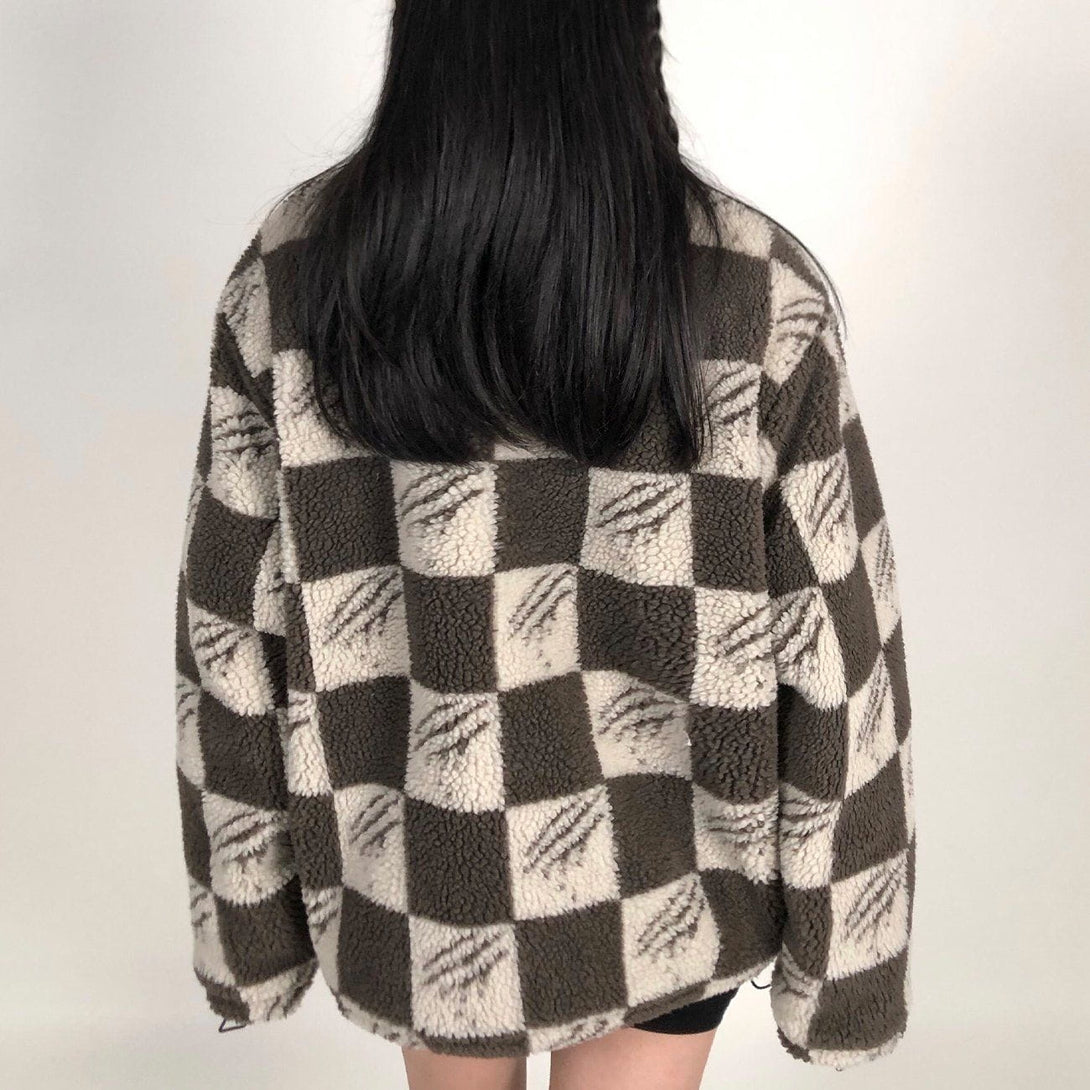 Helmiss - Claw Mark Checkerboard Sherpa Winter Coat- Streetwear Fashion - helmiss.com