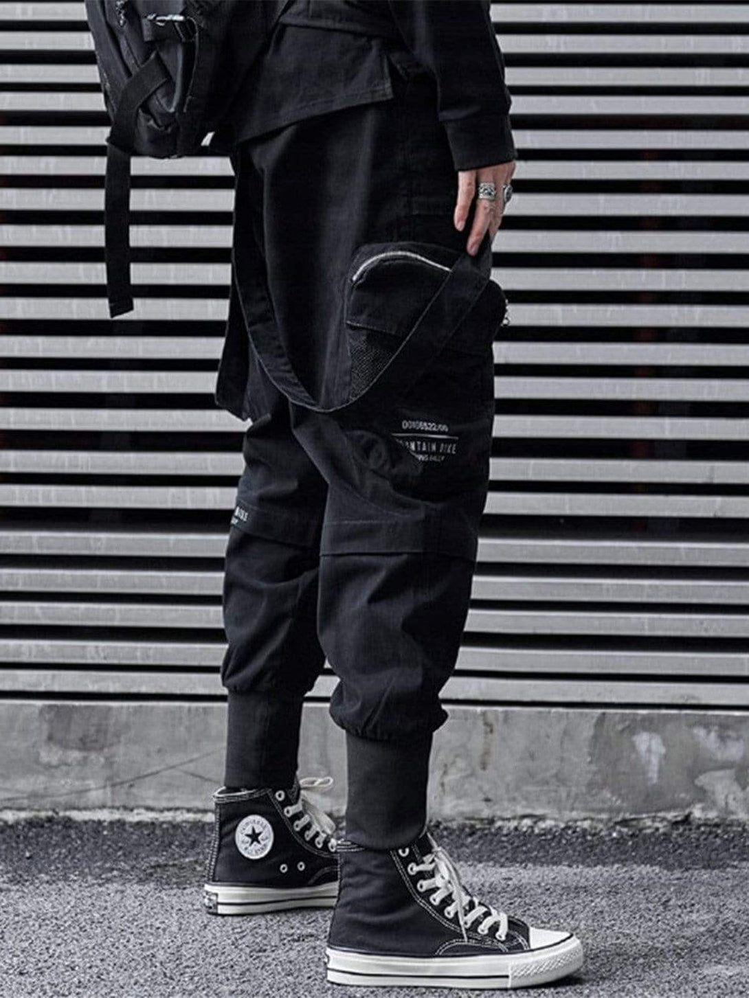 Helmiss - Function Buttons Ribbons Stereoscopic Pockets Cargo Pants- Streetwear Fashion - helmiss.com