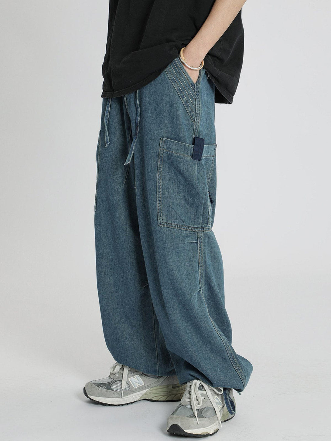 Helmiss - Large Pocket Jeans- Streetwear Fashion - helmiss.com