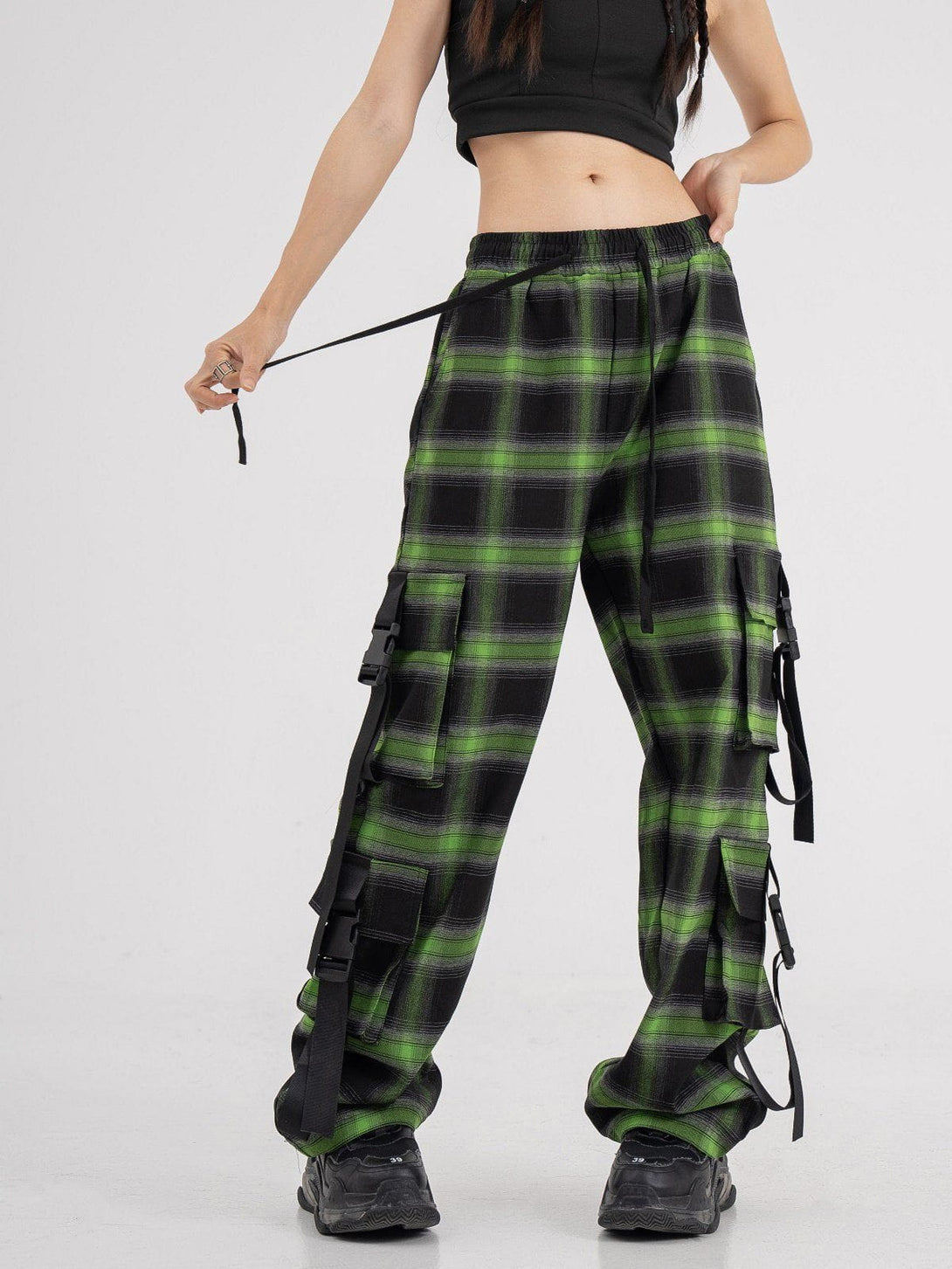 Helmiss - Multi-Pocket Streamer Pants- Streetwear Fashion - helmiss.com